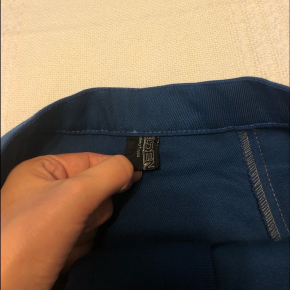 Beautiful women’s skirt! - Picture 6 of 8